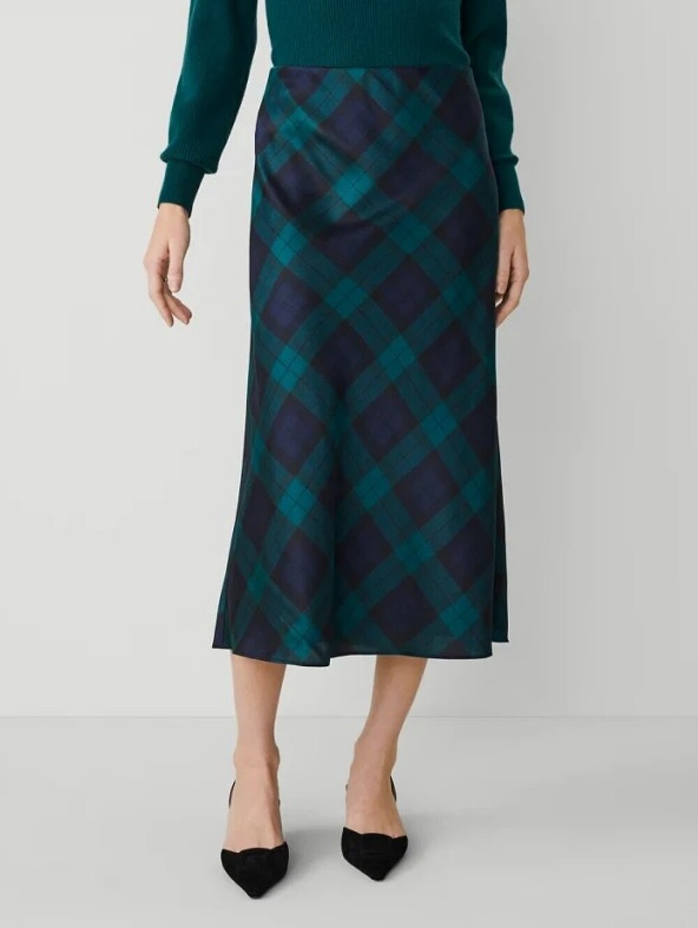 Ann Taylor Black Watch Plaid Silky Skirt